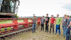 &quot;Grundkurs&quot; im Mähdrescherfahren